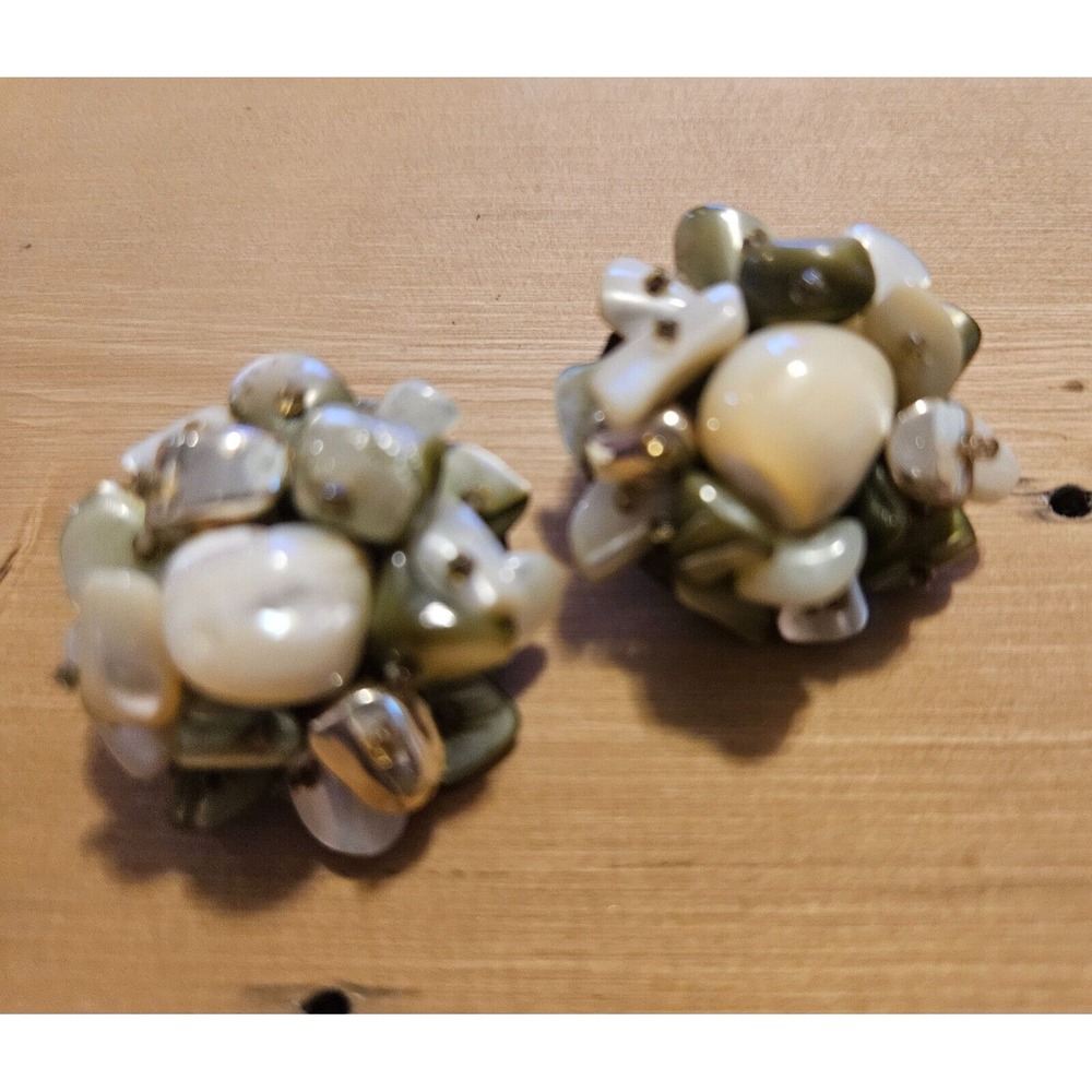 Vintage Cluster Clip On Earrings Faux‎ Pearl Bead Statement Jewelry - Picture 3 of 14